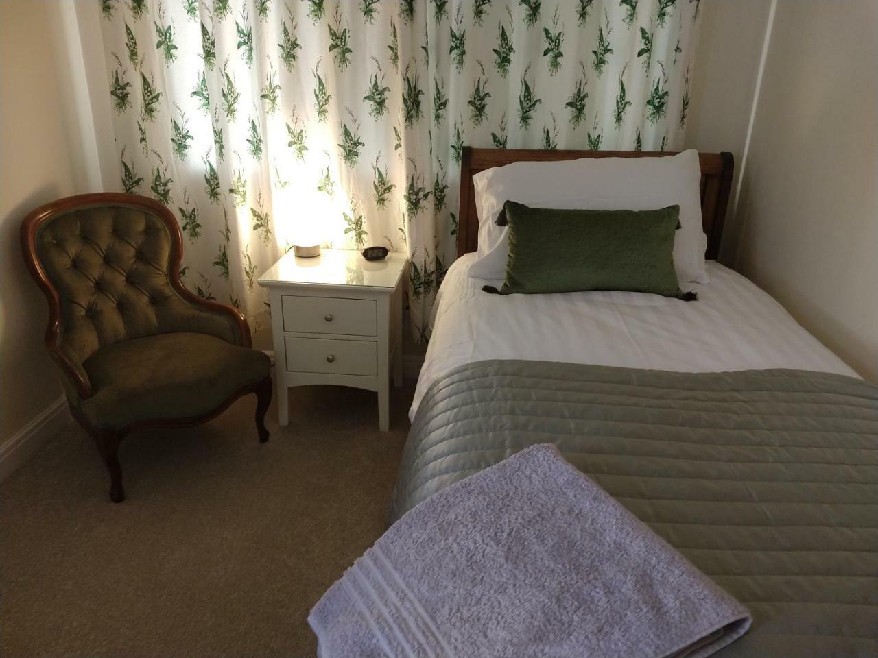 كيسويك Jenkin Hill Cottage Bed And Breakfast الغرفة الصورة